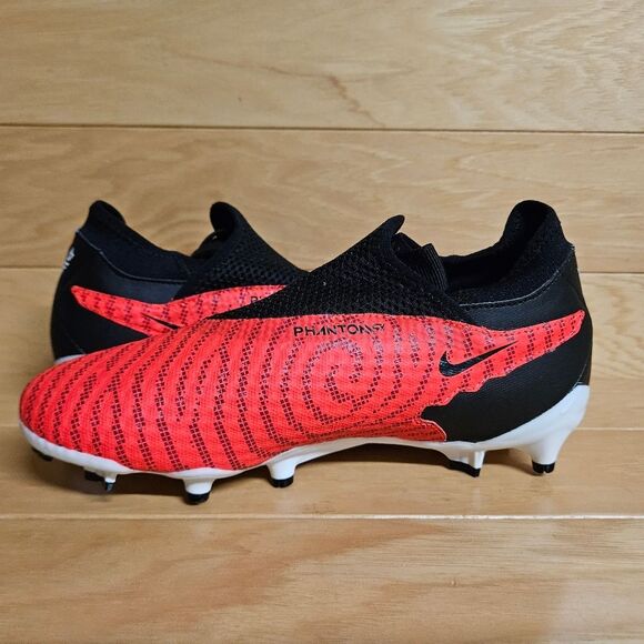 Nike Phantom GX Academy DF FG MG Size 4.5 Soccer Cleats DD9472-600 - Picture 10 of 11